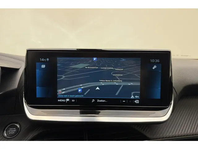 Peugeot 2008 1.2 PureTech Allure Pack 2021 Benzine 21