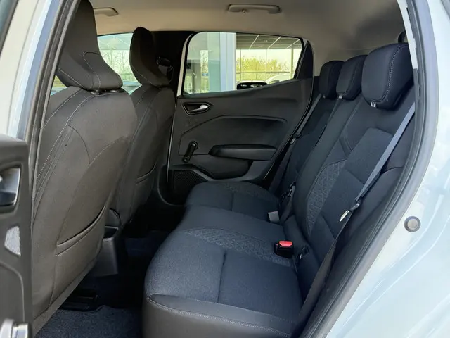 Renault Clio 1.0 TCe Zen 2019 Benzine 8