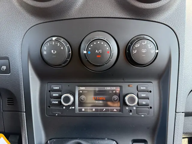 Mercedes-Benz Citan 109 2015 Diesel 16