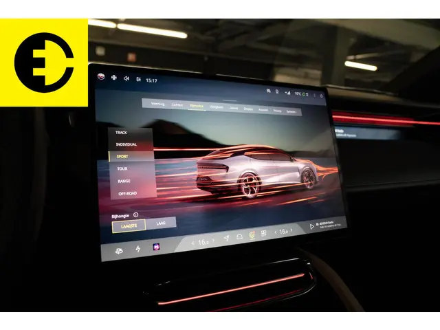 Lotus Eletre EDS 675 R 4WD 112 kWh 2024 Elektrisch 28