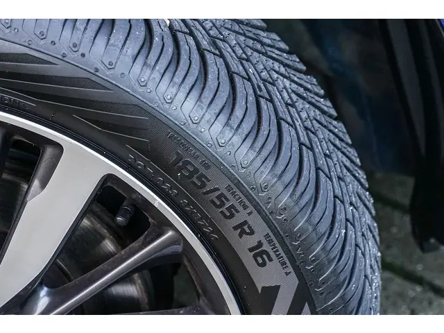 Honda Jazz 1.3i VTEC ELEGANMCE 2020 Benzine 39