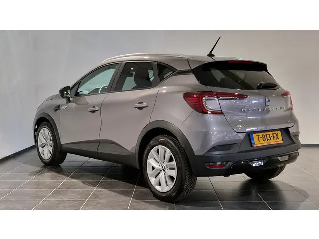 Mitsubishi ASX 1.6 HEV AT Intense 2023 Hybride Benzine 6