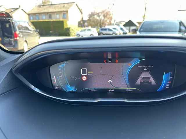 Peugeot 3008 1.6 HYbrid 225 PK GT 2023 Hybride Benzine 17