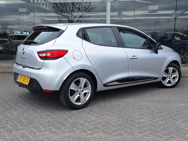 Renault Clio 1.2 Dynamique Automaat 2015 Benzine 7