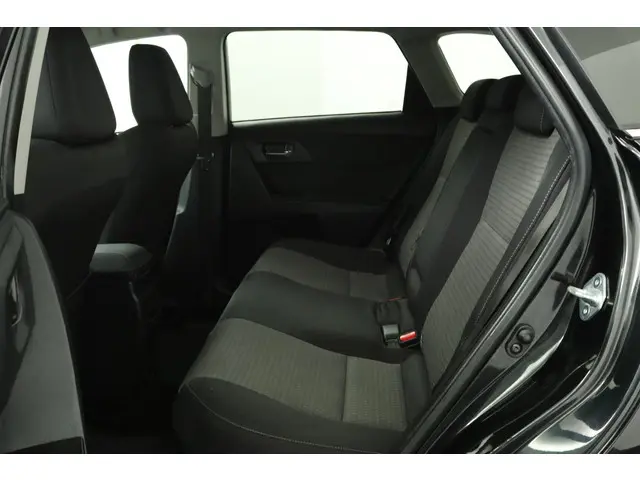 Toyota Auris 1.8 Hybrid Dynamic 2018 Hybride Benzine 18