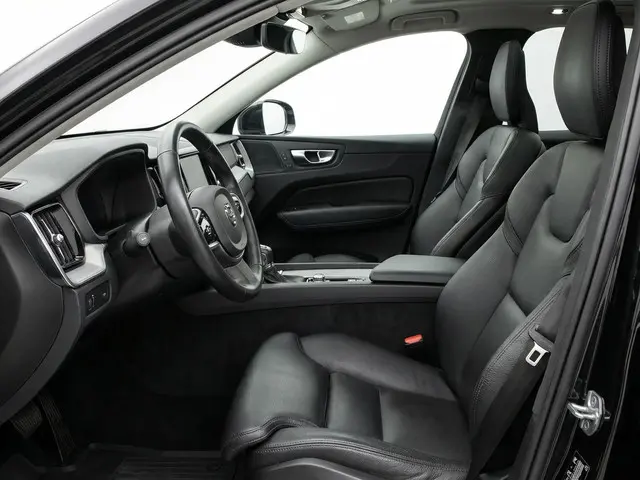 Volvo XC60 2.0 T5 Momentum 2019 Benzine 6