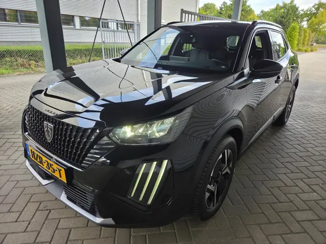 Peugeot 2008 1.2 PureTech 100 Allure 2024 Benzine 7