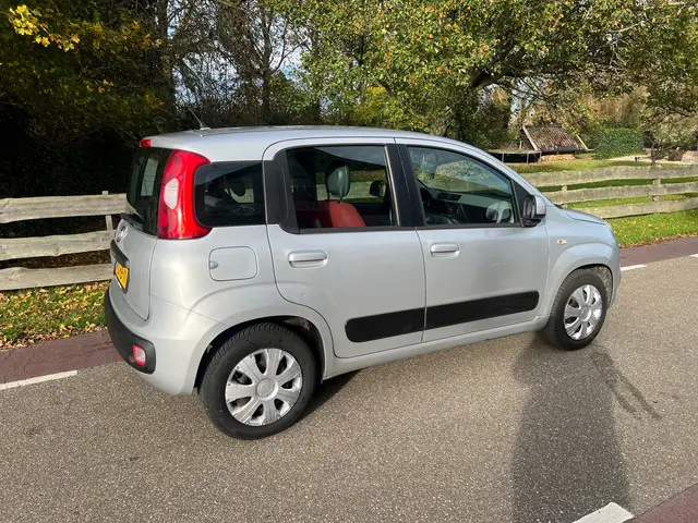 Fiat Panda 0.9 TwinAir Edizione Cool Airco 2013 Benzine 6