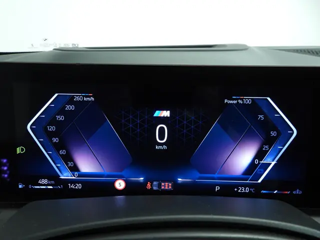 BMW X7 xDrive40i 2023 Benzine 11