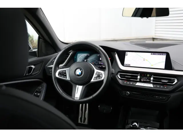 BMW 2 Serie Gran Coupé 218i M-Sport Pro 2023 Benzine 63
