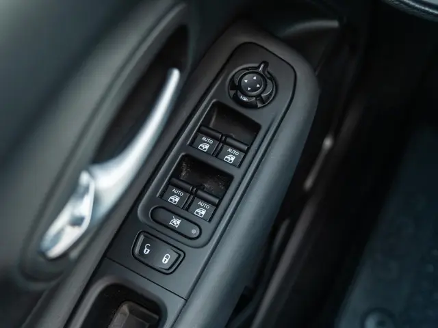 Jeep Renegade 1.3T Limited 2019 Benzine 16