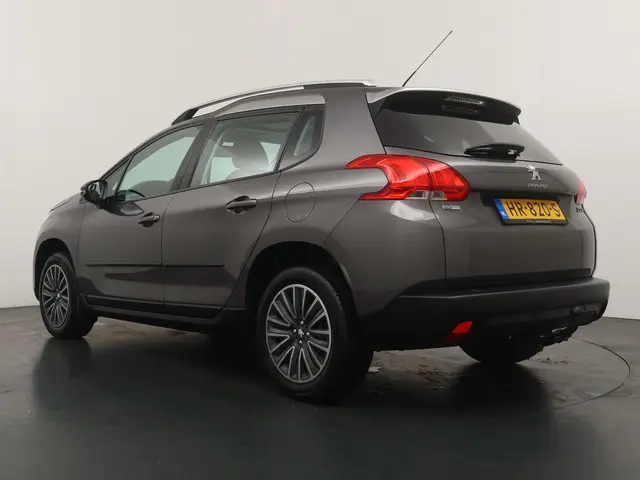 Peugeot 2008 1.2 PureTech Active 2016 Benzine 3