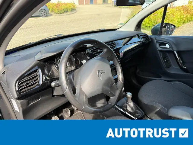 Citroën C3 1.0 PureTech Collection 2015 Benzine 11