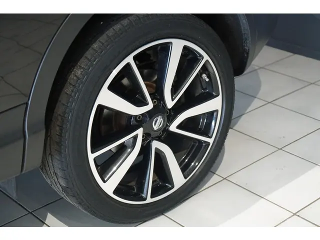Nissan QASHQAI 1.2 Tekna 2016 Benzine 14