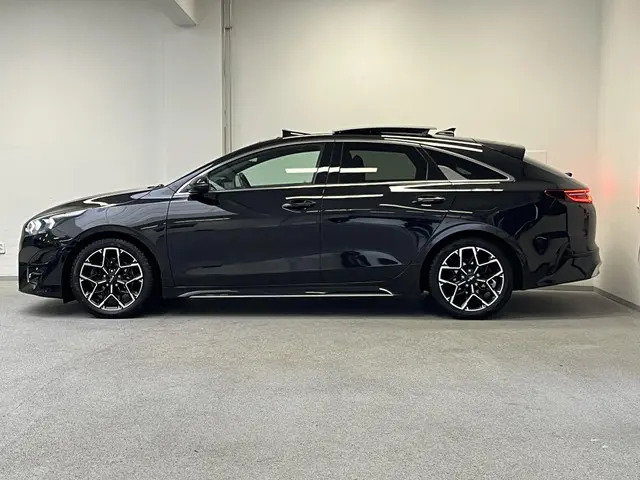 Kia ProCeed 1.5 T-GDi GT-Line 2022 Benzine 11