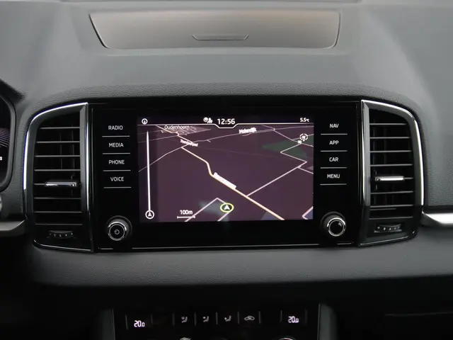 Škoda Karoq 1.0 TSI Ambition | Top Staat!! 2023 Benzine 14