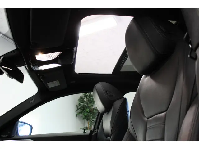 BMW i4 eDrive40 High Executive 84 kWh 2022 Elektrisch 13