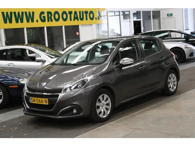 Peugeot 208 1.2 PureTech Blue Lion 2018 Benzine