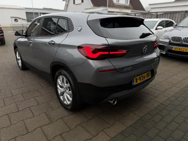 BMW X2 sDrive18i Nieuwstaat! 2022 Benzine 7