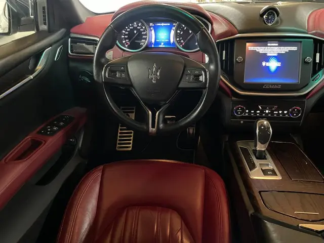 Maserati Ghibli S 3.0 V6 Bi-Turbo 2015 Benzine 13