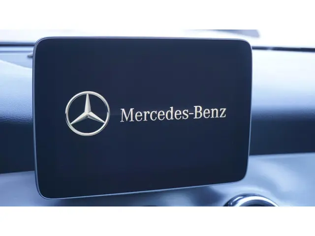 Mercedes-Benz GLA 180 122pk 2x AMG-Line 2019 Benzine 18