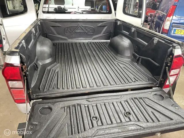Isuzu D-Max 4x4 2.5 Double Cab LS Hi Ride 2012 Diesel 20