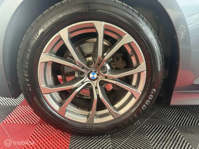 BMW 3 Serie 318i Executive Sport Edition 2020 Benzine 6