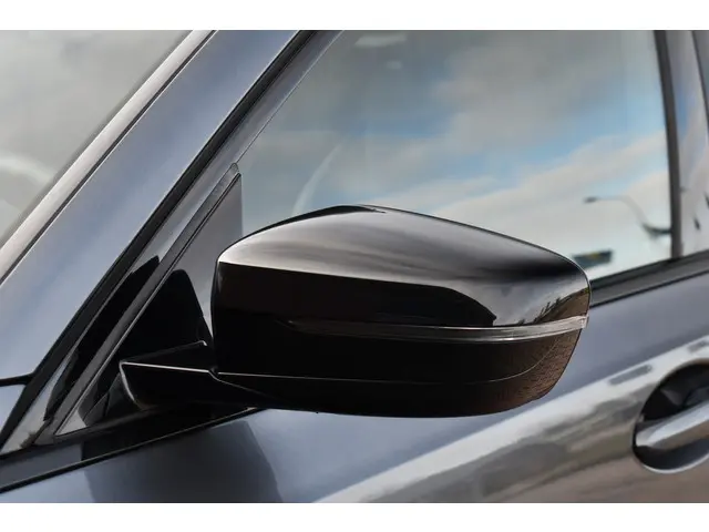 BMW 3 Serie Touring 320i M-Sport 2020 Benzine 28