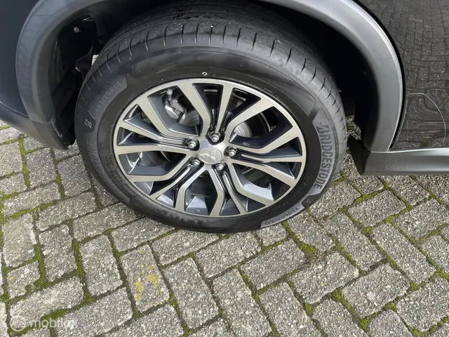 Mitsubishi ASX 1.6 Cleartec Intense 2016 Benzine 19