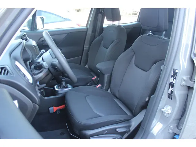 Jeep Renegade 1.0T Longitude, LPG-G3 2020 LPG/Gas 18