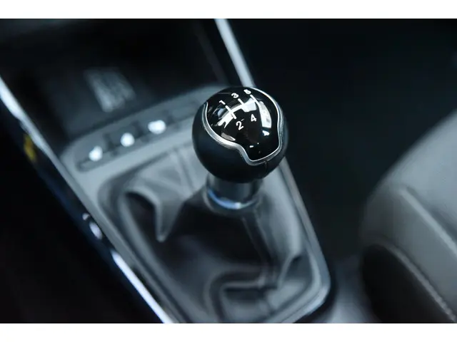 Kia Rio 1.2 Vision 2022 Benzine 27