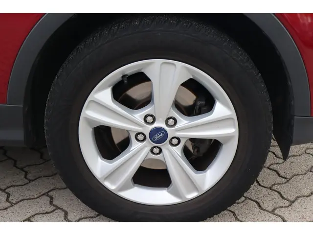 Ford Kuga 1.5 Trend Edition 2016 Benzine 13
