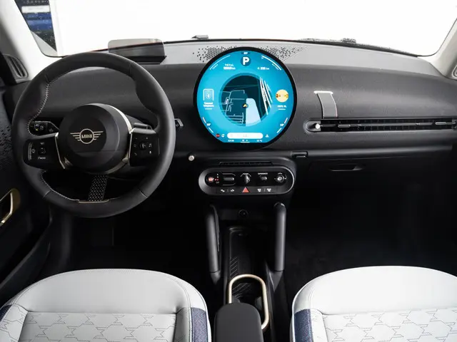 MINI 3-Deurs E 2025 Elektrisch 9