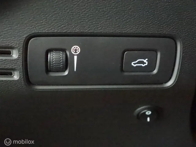 Volvo XC40 2.0 T4 R-Design 2019 Benzine 53