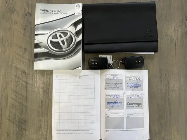 Toyota Yaris 1.5 Hybrid Dynamic 2019 Hybride Benzine 23