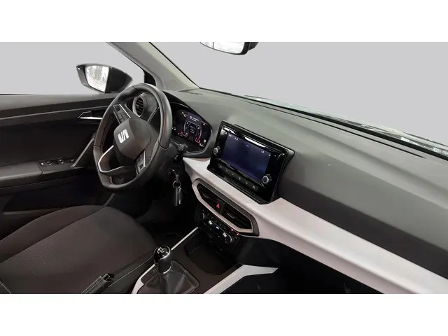 SEAT Arona 1.0 TSI Style 2024 Benzine 14