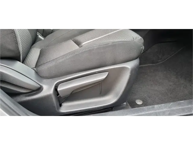 Mazda 3 2.0 SkyActiv-G 120 SkyLease+ 2018 Benzine 29