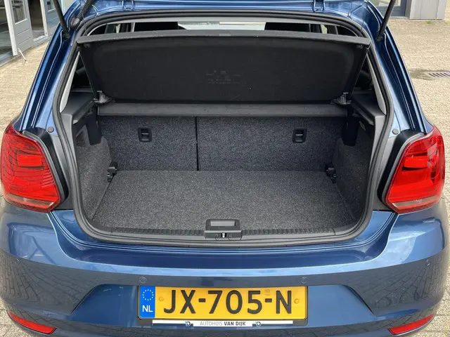 Volkswagen Polo 1.0 Comfortline Edition 2016 Benzine 18
