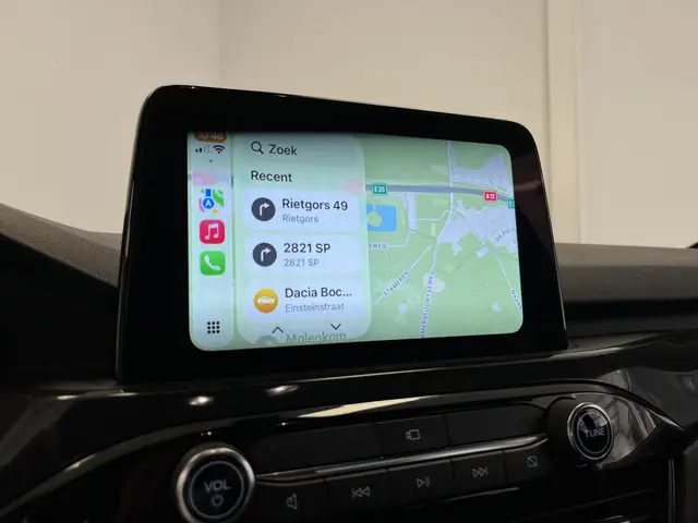 Ford Kuga 2.5 PHEV ST-Line 2023 Hybride Benzine 7