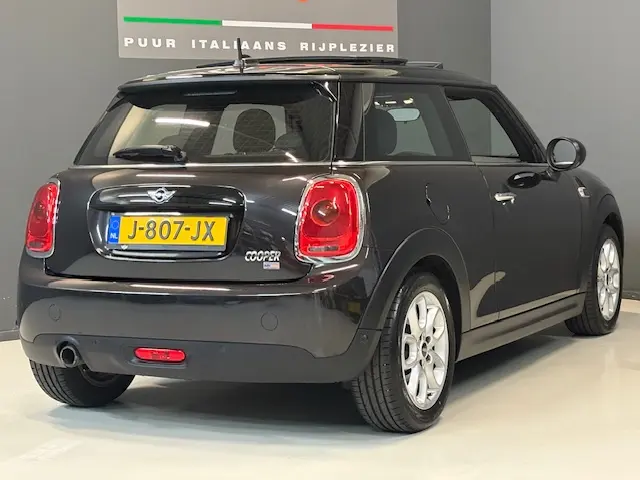 MINI Cooper Mini 1.5 Serious Automaat 2016 Benzine 7