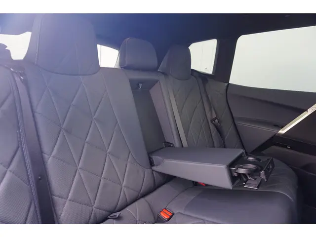 BMW iX xDrive50 2022 Elektrisch 8