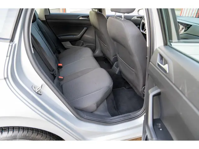 Volkswagen Polo 1.0 TSI Comfortline 2019 Benzine 21