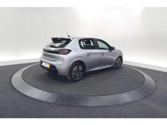 Peugeot 208 PureTech 100 EAT8 Active Pack 2023 Benzine 9