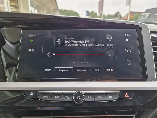 Opel Grandland 1.2 Turbo Ultimate 2024 Benzine 15