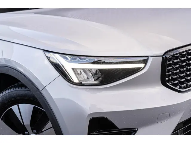 Volvo XC40 2.0 B4 Plus Dark 2024 Benzine 5