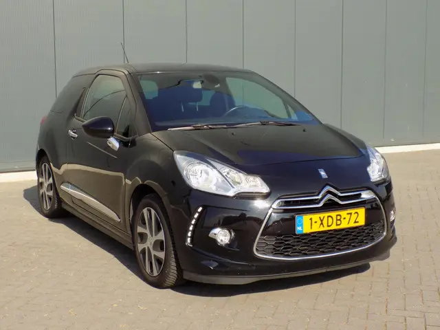 Citroën DS3 1.2 VTi So Chic Cruise control 2014 Benzine 8