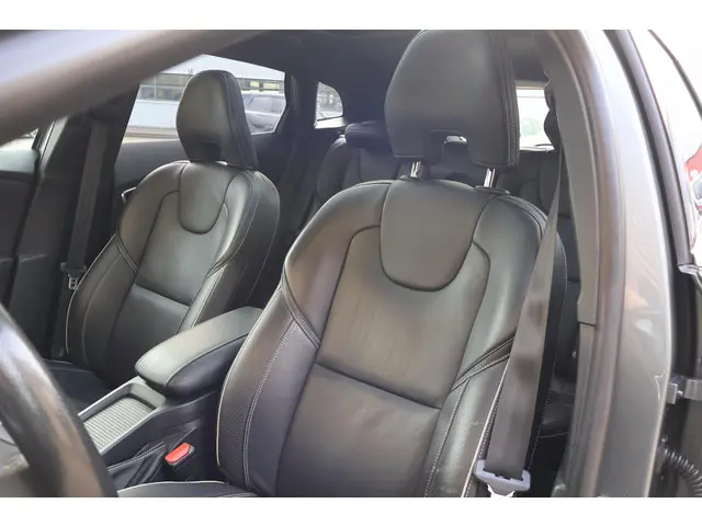 Volvo V40 1.5 T3 Polar+ Sport 2019 Benzine 13