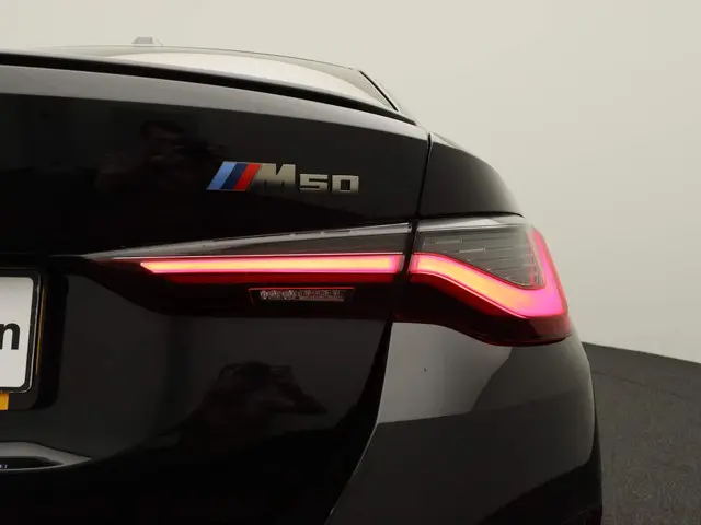 BMW i4 M50 84 kWh 2024 Elektrisch 29