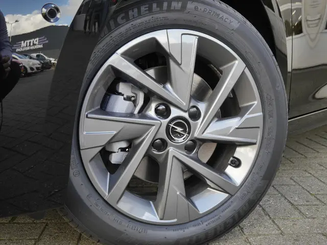 Opel Corsa 1.2 Turbo Edition 2025 Benzine 36