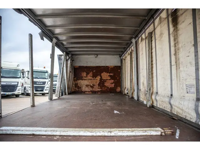Iveco Eurocargo 120EL19 2015 Diesel 8
